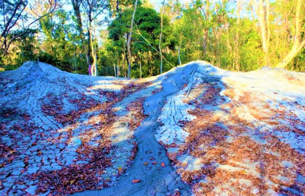 al Tikry (Mud Volcanoes)