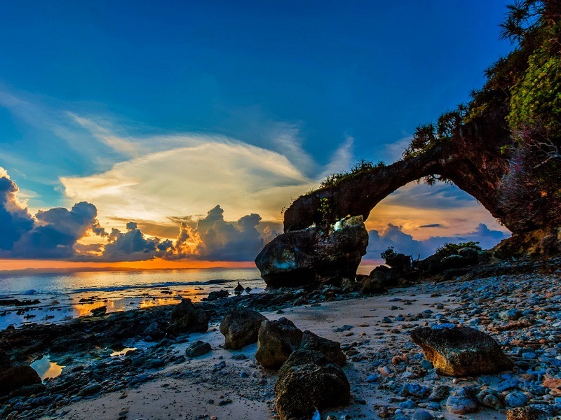 Laze Around in Laxmanpur Beach 