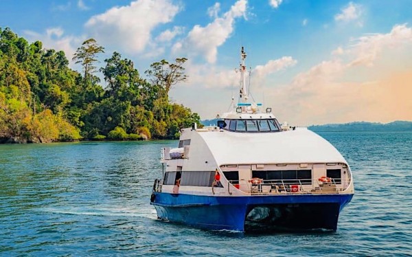 Charter Boat Bookings in the Andaman Islands