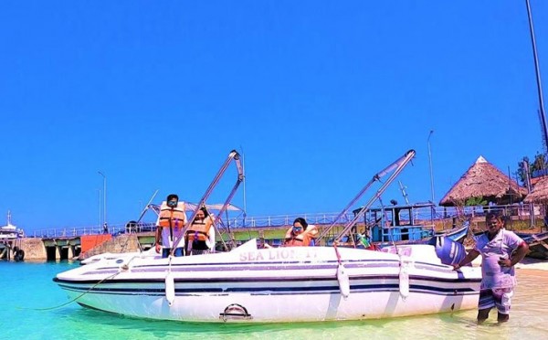 Private Boat Charter for Snorkelling in Havelock Island