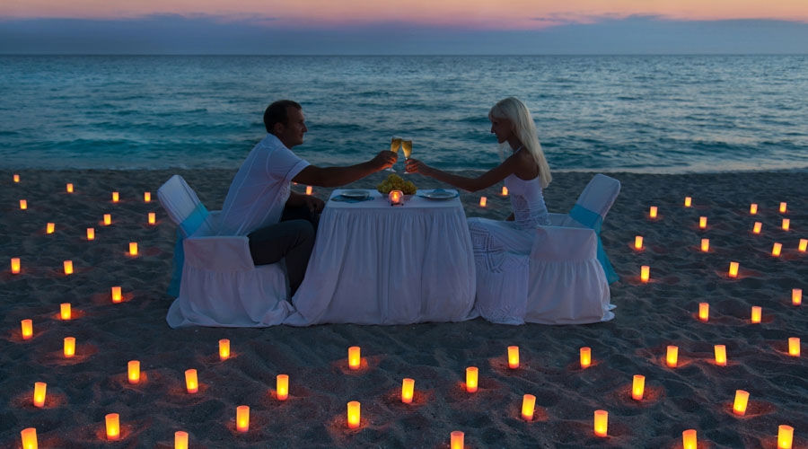 Andaman & Nicobar Islands Honeymoon Trip with Flower Bed and Beach Candle Light Dinner