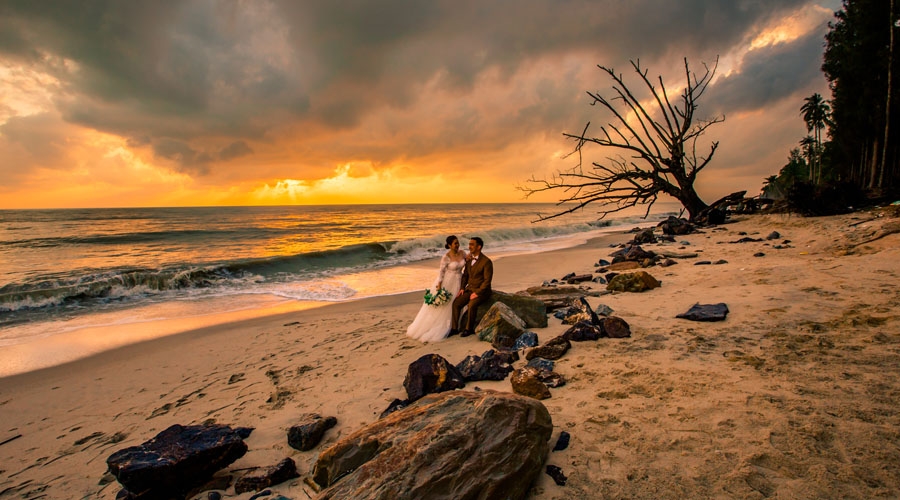 Andaman Islands Honeymoon Package with Flower Bed and Beach Candle Light Dinner
