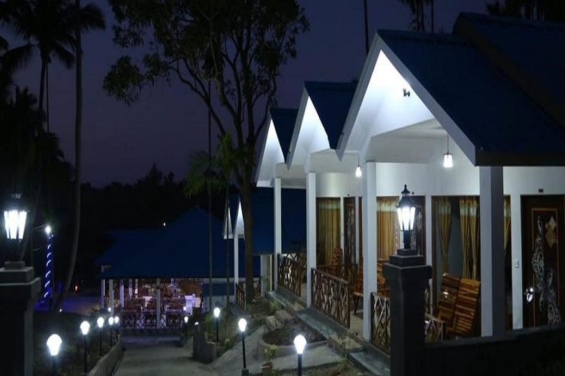 Laxmi Continental Resort